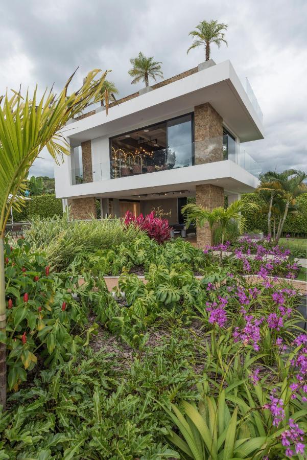 Chalet La Alemania Calarca Exterior photo