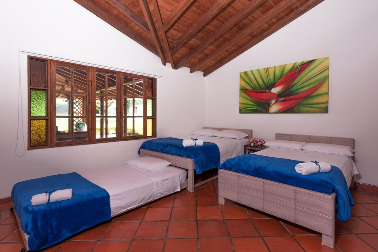 Chalet La Alemania Calarca Exterior photo