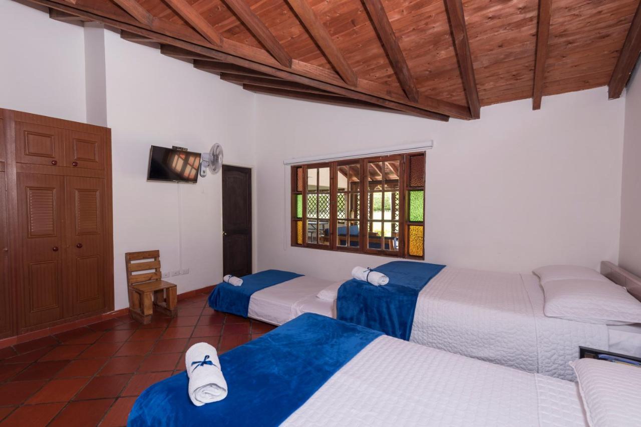 Chalet La Alemania Calarca Exterior photo