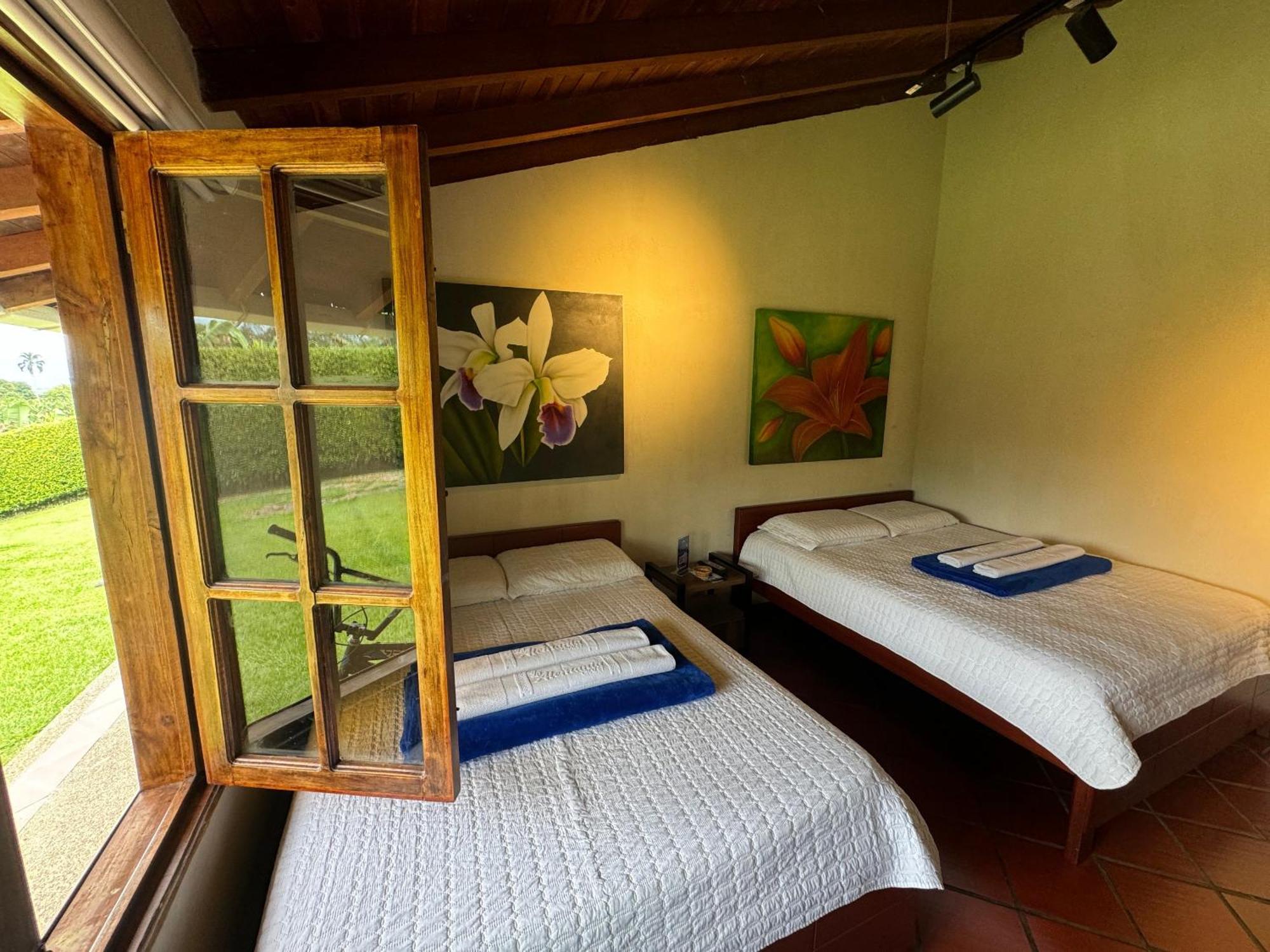 Chalet La Alemania Calarca Exterior photo