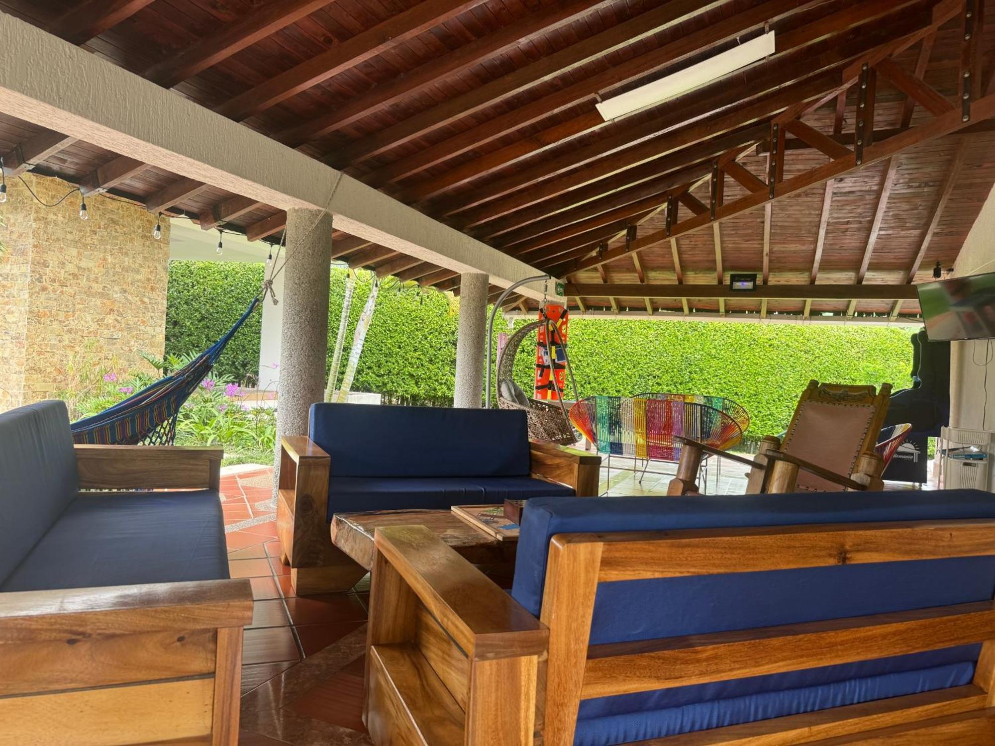 Chalet La Alemania Calarca Exterior photo
