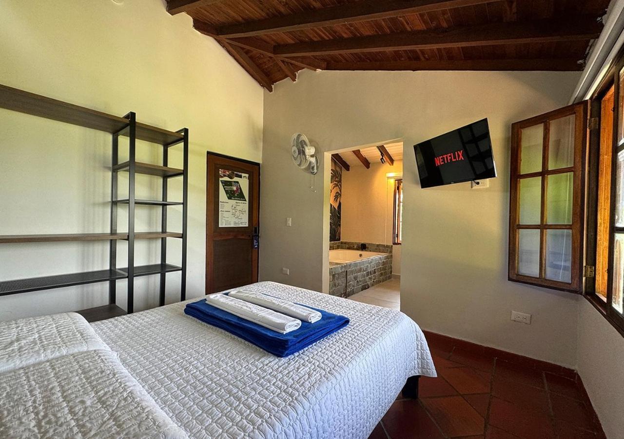 Chalet La Alemania Calarca Exterior photo